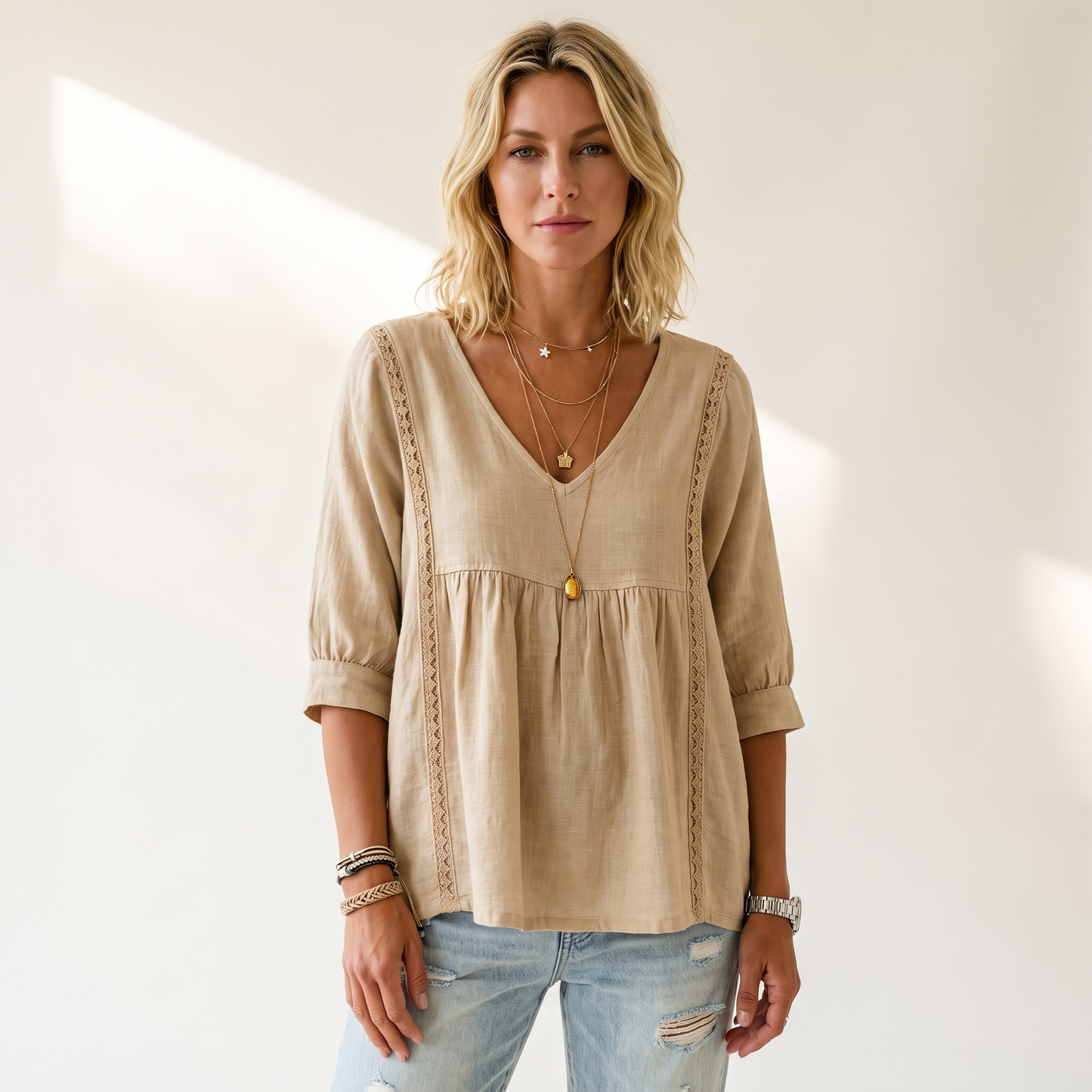 Chic Loose-Fit V-Neck Lace